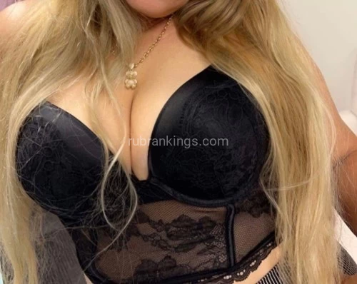 (786)352-4630 is Latinoand offers nuru massages, asian massage, bodyrubs in Houston and available for incall on rubrankings Si estás cansado y estresado de un largo día de trabajo ven y toma una cita conmigo 