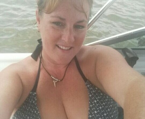 (317)937-7795 is Caucasianand offers nuru massages, asian massage, bodyrubs in Louisville and available for incall on rubrankings Come see me this week before I head to Texas for a week. I’m available today thru Friday this week. Don’t wait too long to book your appointment. You know my appointments fill fast!

If you want a body rub with a mature, no drama, glass half full attitude then please plan to visit me soon. I have a friendly personality and a style that will make you forget all your troubles. I don't smoke or do drugs

I've been told that my full body rubs are  the best I've ever had  and  exactly what I needed!  Most people are surprised by the quality of my work. I've been told I have amazing hands

If this is a first time experience for you, I understand the nervousness and discomfort you may be feeling. I have been told that I put people at ease quickly.

I love what I do and it shows in my work.  Almost everyone who comes to see me comes back for more.

What you see is what you get.   My pics are accurate (except most people feel that I look better in person). You may ask for a few additional pics after your initial inquiry text. 

Same day appointments are hard to get so please try to plan ahead. If you are looking for a same day appointment please text me early. 

Appointments available Sunday thru Friday 11-7
Various other times are occasionally available but my appointment slots usually fill quickly. 

$120 for approx 60 min full body rub
$80 for approx 30 min fully body rub

I do not offer a 90 min body rub at this time.

Please text me only if you are serious about scheduling. 
I am a real person offering a real body rub - I will not send you to a website.

I am located approximately 10 minutes from downtown Louisville
