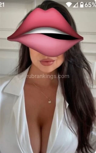 (773)358-2644 is Latinoand offers nuru massages, asian massage, bodyrubs in Chicago and available for incall on rubrankings My name is sophia  
By appointment! 

Nuru massage is what I offer. Come meet me and enjoy a relaxing massage. Would love to treat you to a delightful experience. 

Cash, Venmo, cash app, and Zelle accepted. 

Prices prices prices 
30minutes ( most popular ) $160 nude 
1 hour $220nude 



 