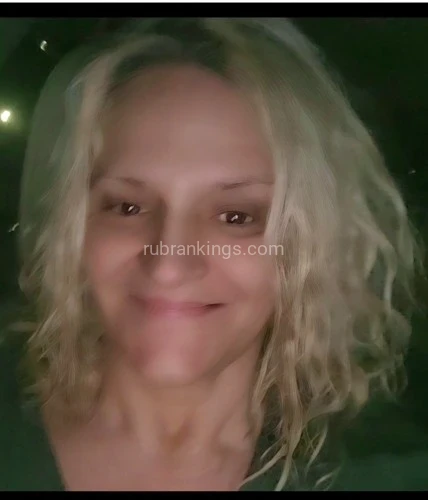 (405)888-8886 is Caucasianand offers nuru massages, asian massage, bodyrubs in Oklahoma city and available for incall on rubrankings Am here 24-7. You will love my Rub have great hands. Text only please. 4058888886
