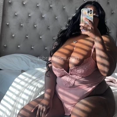 (470)656-3887 is Blackand offers nuru massages, asian massage, bodyrubs in Huntsville and available for both on rubrankings ?1Hr massage w/Handyend only $200
?30min massage/Handyend only$140
?1Hr Nuru massage B2B w/Handyend only $400

any fetish's okay price change
I do not negotiate my price.