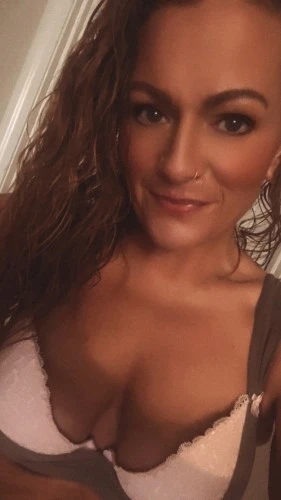 (931)338-4105 is ethnicity_Caucasianandoffers nuru massages, asian massage, bodyrubs in Clarksville and available for service_location_bothon rubrankings The absolute best Nuru Massage you will experiencing your entire life, and that’s a fact. Picture this: you’re lying on my bed face down. I sprinkle melted coconut oil on your backside, and do the same to my front side. Then proceed to lay my body on top of yours, massaging your whole body with mine. Words can’t even begin to describe this experience!So if you've ever wanted to try
a REAL nuru massage, tonight is your night baby💯
I feel as if I have truly perfected the art of the nuru massage, and so will you! Unfortunately I do not offer a half hour nuru session, simply because I do not believe anything less than an hour is enough time to thoroughly enjoy the full experience. 
Full HR nuru session price ranges: $300, $350, $400 depending on which ending option you choose. (of course we will discuss these in person)

HH hands-on massage such as therapeutic/deep tissue/traditional Swedish: $80 (without extras)
HR hands-on massage such as therapeutic/deep tissue/traditional Swedish: $150 (without extras)
If you’d like one or more of these extras, as mentioned above, we will discuss these in person of course.

☑️ Showers offered after Nuru Session 
☑️ The option to shower with me for a bit of an up charge
☑️ If you opt for in call, you can rest easy in my beautifully decorated relaxing massage room inside the comfort of my own home in a very nice neighborhood.
☑️ First let the atmosphere awaken all your senses, with my use of essential oils, and meditation music playing.
☑️ I have lots of beautiful lingerie, so do you have a favorite color?

I can assure you that your time with me will be nothing less than 100% satisfactory.