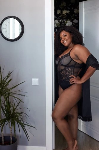 (817)766-6900 is Blackand offers nuru massages, asian massage, bodyrubs in Fort worth and available for incall on rubrankings ?? Hi, I’m Layla. Mixing my professional massage training and sensual skillsI'll help you experience deep relaxation and mindblowing pleasure. I'm anatural flirt and love the company of all types of gentleman. My private officesuite is discrete, comfortable, professional, clean, and safe. Cum release allyour cares and escape for a little while with me.?? Come see me if you're:? Stressed physically/mentally and need relief?? Desire intimacy and crave a woman's touch??Need a good massage… EVERYWHERE?? Enjoy the company of an intelligent and sexy woman???**???? ??? ????????????/???-????!!**(Easy and secure online booking)*** Upgrades Available***$80, 30 min (Back rub)$140, 45 min (Full body rub)$200, 1 hr (B2B rub)$400, 1.5hr (Nuru)➜ ?????? ???????? ?➜ cash, cashapp, paypal, apple pay, credit & debit all accepted