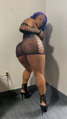 (901)246-5018 is Blackand offers nuru massages, asian massage, bodyrubs in Birmingham and available for both on rubrankings Hi Gentleman! I am Aysah, I want to cater to your every need! Let me pamper you and give you an experience you are sure to remember! If you are wanting to have a good time with a pretty, intelligent, classy, outgoing, talented woman, than look no further, I can assure you that I am the best at what I do! I am available for incalls , I host in a clean, safe, discreet environment. I am also available for outcalls. I have my own transportation and drive myself to all my outcalls. I will be available all hours of the day and night, my availability varies. Just shoot me a text to inquire about my services babe, if I am available I will text you back at my earliest convenience. Exceptional hygiene is an absolute must! If you aren't capable of being respectful then refrain from contacting me, I only see gentleman! Do NOT send me ANY EXPLICIT text or pics! If you do I will not respond and you will be blocked immediately!! I ask ALL my clients to video verify with me beforehand. If you would prefer not to do so then please don't contact me because this is a requirement of mine in order to schedule a visit with me. ?DONATIONS?A travel fee may be added to the outcall donation depending on the distance i would have to travel ⛽️??