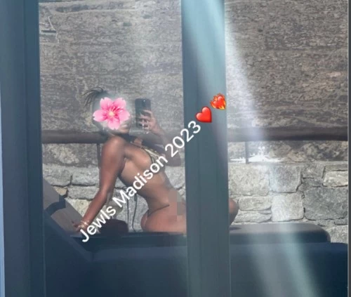 (000)000-00 is Latinoand offers nuru massages, asian massage, bodyrubs in Fort worth and available for incall on rubrankings PLEASE READ BEFORE CONTACTING MEHey guys, I’m Jewls Madison ! Located in Fortworth.I cater to Professional Clean men .You can expect a professional and relaxing experience with me every time. My photos are real ! I make it my highest priority to make sure my clients and myself feel comfortable & safe so there is no funny business or bait & switch here! I’m kind and easy going, love to meet new people. I respect you as long as you respect me .Prebooking is the easiest way to get in with me ??•No texting if I haven’t seen you before •Regulars get priority •Appts are available Monday-Sunday times vary • I’m available day times ONLY•Cash only / Cash app only money must be set on table before session starts •NO OUTCALLS •Donation-220• Drama Free , Drug Free • Independent bodyrub provider I require you have 2 references that will reply with in 30 mins I will no longer waste my time reaching out to your references that never answer thank you for understanding .Deposit maybe required Xoxo Jewls Madison ❌Not an escort ❌