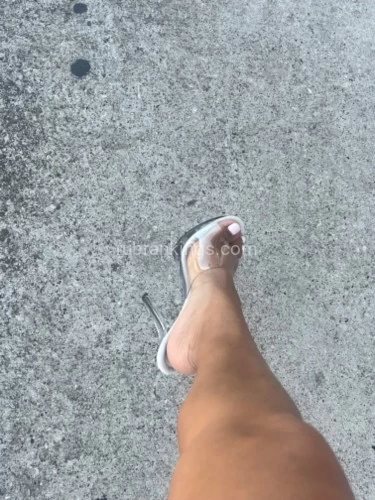 (424)464-3180 is Mixedand offers nuru massages, asian massage, bodyrubs in Boston and available for outcall on rubrankings Available this week limited time only !