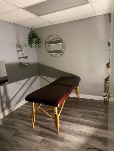 (619)378-9885 is 0and offers nuru massages, asian massage, bodyrubs in San diego and available for incall on rubrankings There is 2 rooms for rent...Sought out location because  this prime la jolla location and price.
.The room are inside a 3 story building exactly 1 mile from UTC mall.
 The rooms will come empty for you .
You must provide your own table, oil, decorations and style. 
The rooms will be available on may 15th
2 MEDIUM ROOMS--$750..$300 DEPOSIT EACH.
Also have a 2 room office WITH SHOWER FOR $1800 A MONTH WITH PRIVATE ENTRANCE
im looking for someone who can do a 6 month to 1 year lease ...
Water, electricity,and wifi are included in the price..private parking and discreet access available

please feel free to ask any question you may have regarding the room and when you want to view ...
Thank you