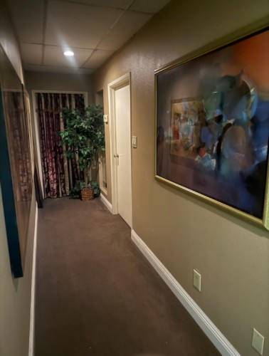 (619)378-9885 is 0and offers nuru massages, asian massage, bodyrubs in San diego and available for incall on rubrankings There is 2 rooms for rent...Sought out location because  this prime la jolla location and price.
.The room are inside a 3 story building exactly 1 mile from UTC mall.
 The rooms will come empty for you .
You must provide your own table, oil, decorations and style. 
The rooms will be available on may 15th
2 MEDIUM ROOMS--$750..$300 DEPOSIT EACH.
Also have a 2 room office WITH SHOWER FOR $1800 A MONTH WITH PRIVATE ENTRANCE
im looking for someone who can do a 6 month to 1 year lease ...
Water, electricity,and wifi are included in the price..private parking and discreet access available

please feel free to ask any question you may have regarding the room and when you want to view ...
Thank you