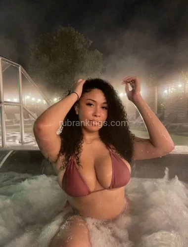(917)745-3415 is Caucasianand offers nuru massages, asian massage, bodyrubs in Syracuse and available for both on rubrankings  ?? Let me turn your dreams into reality ??Hey gentlemen, ??? yes it's me sincere and today I'm doing in calls,out calls and I'm available all night looking for generous men that's looking to have a good time 420 friendly No Disrespect Will not be TOLERATE !! Call now and let's play ❤ let's get nasty ♥️?? I am the best at what I do and making the time we spend together truly not for EVERYONE, I am a very exclusive and discreet provider ♥️?? I will give you experience you never had before???ii?Feel free to text me on   