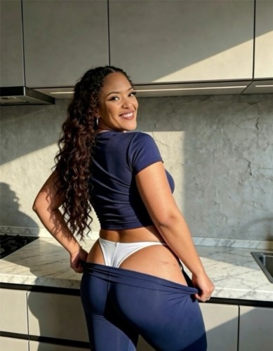 (904)474-9950 is ethnicity_Mixedandoffers nuru massages, asian massage, bodyrubs in Jacksonville and available for service_location_bothon rubrankings My name is Kiara and I cannot wait to meet you!

I believe in the transformation of power to touch and aim to create a serene sanctuary where you can release the stress of everyday life.. 

My sessions are designed to awaken your senses. 

I offer a variety of creative body rubs. I invite you to experience a session with me and embark on a journey of self care. 

Let's get in touch. 

Xo 

Kiara





