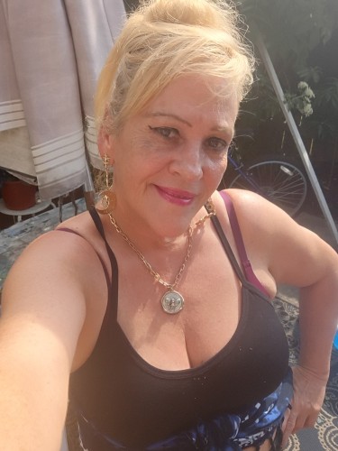 (380)283-9408 is Caucasianand offers nuru massages, asian massage, bodyrubs in Columbus and available for incall on rubrankings I offer a 1hr session full body hot oil massage..leave the stress at the door!!
Available 11am- 7pm 8days
30min
1hr
Text for appointment 