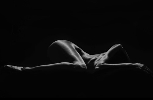 (919)907-2243 is Blackand offers nuru massages, asian massage, bodyrubs in Raleigh and available for incall on rubrankings Thank you for stumbling across my profile. I am the quiet 🤫 amongst the noise. 
DISCLAIMER 
**I hold NO clinical licenses or massage credentials that is NOT what is offered**

However; I AM the MINDSET MAVEN. I focus on bringing full restoration to the mind, body and senses. 


I'm dedicated to breaking up the routine of your reality. Im a simple and elegant lady who loves to laugh and gracefully carry a delightful sense of humor. Simultaneously, I am a well-educated consultant and an extremely good conversationalist. I possess intelligence and sophistication effortlessly emitting the aura of class and elegance. A moment spent with me will be as natural as if we've known each other for a lifetime.

Check out my storefront for product purchase. Join the email list to receive 10% off your 1st product purchase or session. 
      Scan the QR CODE to join email list and    purchase products
         💕❤️https://unikabandco.square.site/💕❤️
     ***Wellness Retreats Coming 🔜 You must be on 📧 list for updates****


Hr $300
Hhr $200
Only CASH Accepted
           
 
1. Nuru Body Glide- Hr $600 Hhr $500
• A sensual and deeply relaxing experience that promotes increased intimacy. This treatment involves body-to-body contact with a custom blended oil that enhances closeness & creates a soothing, nice sensation.


2. Express Appt Hhr -30 min $200
• Perfect for those short on time but in need of quick relaxation and rejuvenation. Feel refreshed and re-energized in no time.

3. Custom Appt Hr-60 min $400
• Designed to meet your specific needs, this style focuses on:
• Reducing stress
• Improve mental wellness
• Improving sleep quality
• Boosting your immune system
• Preventing injuries

4. Lingam Appt $300
• A specialized service that:
• Enhances libido and sexual drive
• Promotes overall intimacy & relaxation

5. Prostate Appt $400
• Improved prostate health
• Enhanced urinary function
• Sexual benefits
• Relief from prostatitis symptoms 

6. Migraine Relief Treatment: $300 Hhr
Experience soothing and effective relief for those intense headaches with targeted therapies designed to alleviate tension and restore balance.


7. CBD Appt  Hr-60 min $400
• Incorporates CBD oil to:
• Soothe sore muscles
• Reduce inflammation
• Provide an unparalleled sense of relaxation

8. Himalayan Hot Stone Appt  Hr-60 min $400
• Combines the healing power of heated Himalayan stones to:
• Improve sleep
• Enhance circulation
• Relieve stress

9. 1 On 1  Coaching $500

10. Group Coaching $2,000

Add Ons
•20 min red light $30
•30 min leg compression $30
•10 min yoni steam $30
•30 min fat cavitation $100
•Body Scrub $20

Showers are available during all booked appt. 
