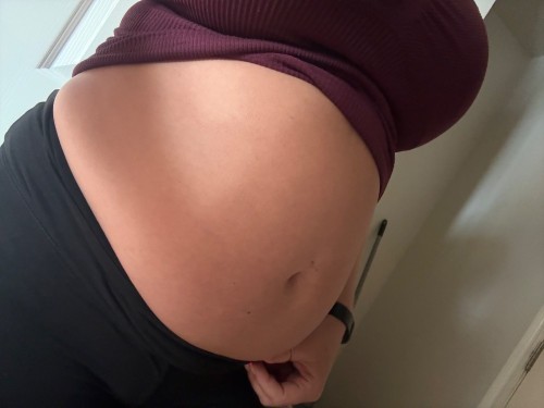 (405)204-8270 is Caucasianand offers nuru massages, asian massage, bodyrubs in Oklahoma city and available for both on rubrankings Hey guys my name is Misty. I am 20 weeks and looking to fulfill your fetish for pregnant women I do provide massages as well I do not provide any upgrades or extras just a nice sensual, erotic massage or if you have a fetish for pregnant women, we can talk about that as well. That sounds like something you’re interested in. I look forward to hearing from you. Call or txt 4052048270