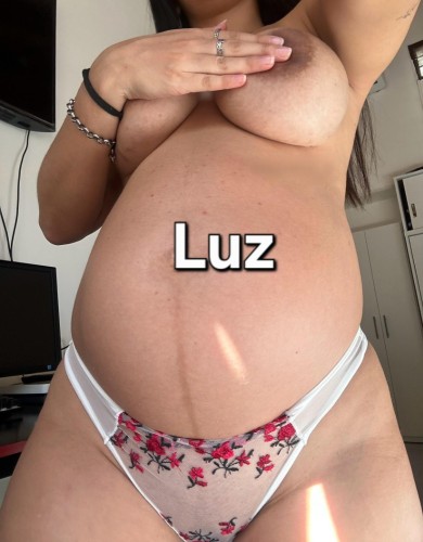 (832)400-7453 is Latinoand offers nuru massages, asian massage, bodyrubs in Houston and available for incall on rubrankings My name is Luz, I am 42 years old, I am  mature women pregnant actually and serious, respectful and professional person. I can do 30-minute or one-hour sessions, respecting the time you have paid for, without rush, I DO NOT STEALS YOUR TIME, and I give you a relaxing session with rich aromatic essences, stones and hot towels for a better result, I can also give you couping to remove toxins. I am a specialist in body relaxation, I like to be respected during the session and I respectful too.
