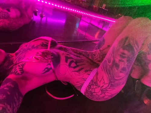 (385)743-8501 is otherand offers nuru massages, asian massage, bodyrubs in Salt lake city and available for both on rubrankings Holidays holistic fun! Pick a special sweet escape, for a very smooth relaxing getaway within your mind. Soft vibes music. Come escape deep with dim lighting and neon lights. ? relax with me. Ok. 


(385) 743-8501