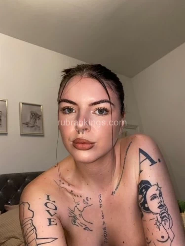 (813)260-9791 is Caucasianand offers nuru massages, asian massage, bodyrubs in Saint paul and available for both on rubrankings willing ?to please all your desires? ?full service ??anal ???bbj  without rubber,?? 69,? fetish, ?? dances ,?? massages ❤️??