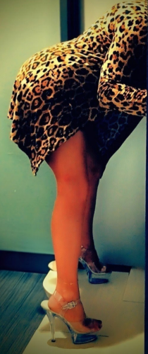 (539)302-5894 is Caucasianand offers nuru massages, asian massage, bodyrubs in Tulsa and available for both on rubrankings  RATES FOR TULSA/BROKEN ARROW   
 OKLAHOMA

🌹INCALL:     250/Hhr   350/Hr
Massage packages available for additional $50                                              🌹OUTCALL: 275/Hhr  375/Hr
Massage packages available for additional $50.          
 
⬇️SEE SPECIAL RATES AND PROMOS BELOW INTRO ⬇️               

Hi there,I'm Layla! Im your dream girl & new found obsession.
I'm a southern bell with a wild card & a naughty side. I'm fun intellegent, classy, sexy and confident. I have beautiful long red hair & I have the fiery spirit that you desire. I have curves in all the right places and I always pop up looking like a 10 & I love a great smelling, well dressed man. I specialize in turning your fantasies into a reality and I'm an expert at exceeding expectations. My only priority is your satisfaction which I can guarantee. I can help you slip away from your everyday busy life with no strings attached. My upscale incall is safe, discreet & private so you can relax & finally get that release that you desperately need and deserve. 
 If your looking for an elevated, authentic & exciting experience then I'm your girl honey! I'm waiting and eager to please you. I'm  the BEST decision you will ever make & the BEST decision you have ever made.
Come play with me and let's have some naughty fun! I'm excited to meet you so please don't keep me waiting any longer. 
Love,  Your dream girl,  LUSCIOUS LAYLA

 TREAT YOURSELF TO A GOOD TIME FOR A CHANGE! BOOKINGS FOR JUNE and JULY ARE AVAILABLE SO GET IN WHERE YOU FIT IN!!
 
 🌹ARM CANDY OR ENTERTAINMENT FOR PARTIES, EVENTS & SPECIAL OCCASIONS🌹

🌹175.00/1HOUR
(REQUIRES A 30% DEPOSIT)


🌹DATES & SLEEPOVERS🌹

💐 3HR..............*800 
💐5HR...............*1100 
💐 8HR...............*1500                                               
💐10HR..............*1700                             
💐12HR..............*1900
*ALL SPECIAL RATES REQUIRE A 30% DEPOSIT           

🌹TOUR RATES🌹                                            

🌹INCALL:     350/Hhr      400/Hr 
Massage packages available for additional $50
🌹OUTCALL: 350/Hhr      400/Hr
Massage packages available for additional $50


CHECK OUT MY REVIEWS ON EROTICMONKEY.CH!!!
MY WEBSITE IS COMING SOON @ LUSCIOUSLAYLA69.COM
