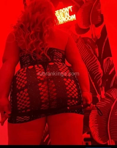 (213)282-1776 is Latinoand offers nuru massages, asian massage, bodyrubs in Los angeles and available for incall on rubrankings 30 min. $160 VIP $300 420 Friendly Bring your drinks Shower Available 