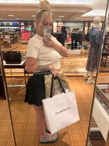 (206)965-9198 is Caucasianand offers nuru massages, asian massage, bodyrubs in New york city nyc and available for both on rubrankings ?Hey Loves,? ✔?I am a sexy and safe  beautiful girl. ✔?You will definitely enjoy my Service.✔?I can travel If needed. ✔️420 friendly I offer incall, car sex and outcall service & definitely knock me? by sending a text. I sell my pic or video. My phone number is tagged below.