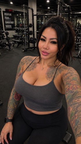 (424)462-6563 is asianand offers nuru massages, asian massage, bodyrubs in Honolulu and available for both on rubrankings Sawasdee kha, Hello Gentleman
I am happy to get your attention,

I am sweet thai tea I am 100% Thai born and raised there I moved to usa few years ago. I am 5’7” to be exact with great assets ( 38DD - 35 -45) and an adventurous mind. I am very unique outstanding fun creative and smart. I love learning about different cultures and new life experiences. I also have special love for body arts and photography

I am a profession mature woman with years of massage and nuru experience. I have great soft hand that will soothe and rub away your stress and pains. I will make sure you are leaving with happiness 

^*** SERIOUS ONLY ***^

380 🌹Aroma Therapy Combination Massage + Relaxing session +  NURU massage 👅💦🔥 

Location FAIRFAX , VA
