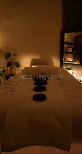 (000)000-0 is 0and offers nuru massages, asian massage, bodyrubs in San diego and available for both on rubrankings Looking for a place to take care of your clients without the hassle? This private, luxury massage space has everything you need, so you can just show up and focus on your work.✔️ Very private location✔️ Bathroom with shower✔️ Fresh clean sheets, towels, and everything else providedIt’s simple, stress-free, and set up for you to step right in.Text me if you’d like to check it out or reserve a time.