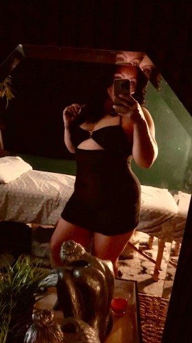 (817)808-8831 is Latinoand offers nuru massages, asian massage, bodyrubs in Fort worth and available for incall on rubrankings Looking for a moment to scape you daily routine come see me .
Hi I’m Elli Come relax with my soft touch I promise you will see and feel the stars ✨ 

Half or hour - sensual massages 
Txt me to make an appointment.
  
817-808-8831 
Available from 11am to 6pm