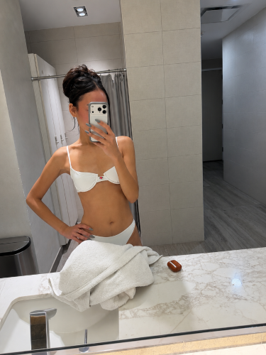 (786)495-9906 is asianand offers nuru massages, asian massage, bodyrubs in Miami and available for both on rubrankings Incall in Brickell  ( near Brickell City Center )
I do a very nice erotic nuru massage. 1h 400

Book your one unique experince with me now!  REAL PHOTOS
..............................................................................................
1h 400 INCALL
1h 600 OUTCALL
..............................................................................................
NO FS!