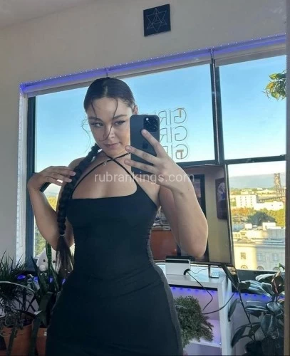 (903)495-1562 is Caucasianand offers nuru massages, asian massage, bodyrubs in Dallas and available for both on rubrankings Welcome to a sanctuary where tension melts, boundaries fade, and pleasure takes a slow, indulgent breath.
Call me Leslie, a deeply intuitive massage professional with a gifted touch and a love for creating unforgettable, intimate relaxation experiences.

My sessions are designed for the mature client who craves more than routine massage someone seeking connection, warmth, and the art of being fully attended to. I specialize in slow, teasing, body melting techniques that awaken the senses and leave you floating in a state of blissful surrender.

With a calm confidence and a naturally sensual energy, I take my time exploring what your body needs, guiding you into deep relaxation while building a tension that feels as good as the release that follows. Every moment is deliberate. Every touch is intentional. Every session is crafted to leave you wanting more..

Discretion, maturity, and mutual comfort are my priorities. Step into my space and let yourself be seen, pampered, and deeply indulged.
Your escape begins the moment my hands meet your skin.

Text Me On : +1 903-495-1562

Signal : +1 903-495-1562   Or   Leslie_Rodney.25

Telegram: Leslie_Rodney25   Or    +1 (903) 495-1562

Snapchat : leslierodne2025