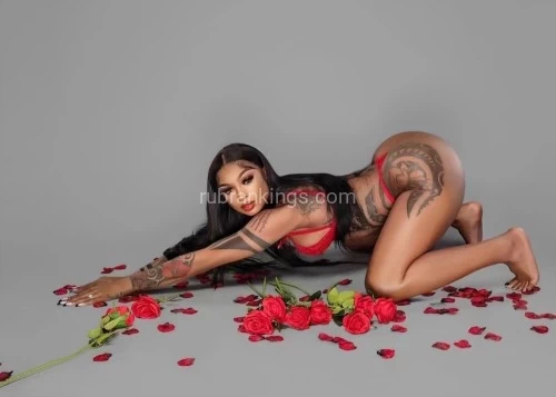 (313)268-1569 is Blackand offers nuru massages, asian massage, bodyrubs in Indianapolis and available for both on rubrankings 💪🏾  must know I’m a trans girl GFE WELCOME ❤  I FIST 👊🏾  DRESS  🤤  FETISHES ARE WELCOME ✅  I HOST ✅  I TRAVEL ✅  BEST MASSEUSE ‼ 
