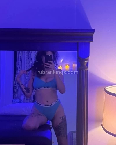 (917)813-3986 is Caucasianand offers nuru massages, asian massage, bodyrubs in New york city nyc and available for incall on rubrankings fun loving busty brunette available for FBSM in the East Village