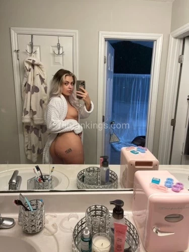 (319)299-8072 is Caucasianand offers nuru massages, asian massage, bodyrubs in Chicago and available for both on rubrankings Looking for a fun, flirty, and unforgettable time? I’m here to please – whether it’s a chill hookup or a sensual massage. In-calls & out-calls welcome. You get beauty, discretion, and real good vibes.

My services includes: 
erotic lick eat & GFE &new 69 style &BBBJ & body to body Nuru massage, anal sex, shower together, kissing and touch me & B2B and hot sex@

Reach Me Anytime:
Discord :collen0076
Phone/Text:3192998072

Let’s make it hot and easy, baby