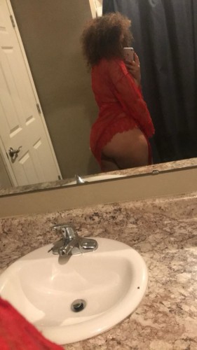 (615)709-2390 is Mixedand offers nuru massages, asian massage, bodyrubs in Nashville and available for incall on rubrankings Hey  love, have you experienced heaven? My rub will take you there I can guarantee that! I create a relaxing environment in front of my fireplace with music and warm oil. I have a very open and honest personality and I love people. You are never rushed and your needs never ignored. I take your money as seriously as I take mine and I want you to feel like every penny was worth it. Tips are never required, my prices are listed up front. I have been doing this for 9 years and I know exactly what you want and need from an experienced reiki girl. My studio is private and discreet. I’m available every weekday from 9-5, as well as outside those hours with advance notice. Please refrain from any inappropriate text messages, I will not respond.

Hr body link 300
Hr VIP body link 400
4 hands available this weekend

No illegal services provided. I am a licensed reiki master and cannot provide any services I am not licensed to perform. Please do not text me asking for anything illegal.