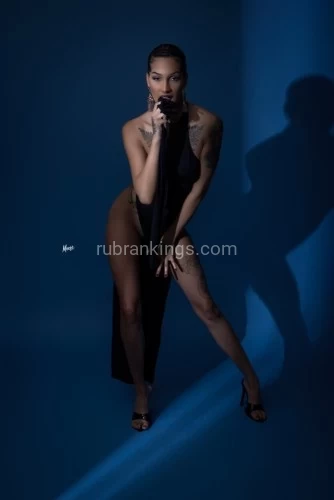 (513)743-5935 is Mixedand offers nuru massages, asian massage, bodyrubs in Cincinnati and available for both on rubrankings 8 year licensed barber ready to give you the haircut of your dreams . My haircut/massage consists of everything you’d receive from going to the shop except for a shampoo .*package deals available Text to view pricing menu!Please be respectful that this service is for people who want a more intimate haircut experience I'm not offering extras with this service.Text now:  +1 513-743-5935