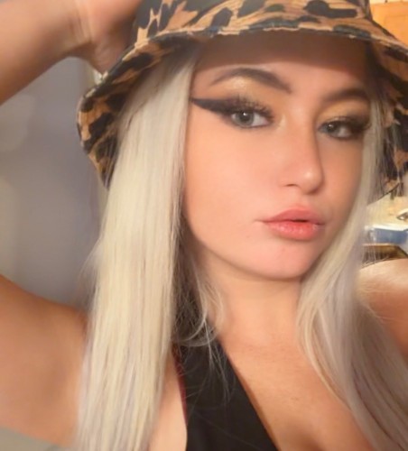 (385)443-0782 is Caucasianand offers nuru massages, asian massage, bodyrubs in Salt lake city and available for incall on rubrankings Hey luv, I’m Isabelle. 
come see me for pure relaxation :) now offering cuddling 
My pictures are 100% ME, no fakes over here. 
very sweet, petite, caring ✨ 
-nice, clean gentleman only! 
 -private, safe clean location with discreetness.
-do not discuss any details through text & I do not send pics or want to receive them. 
Text only - 385 443 0782 
CASH DONATIONS IS BEST. 
Also I tend to go out of town a lot so I apologize if you tried to reach me before just text again when I post and I will get back to u asap.
