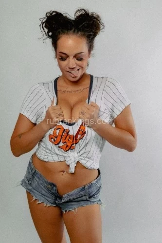 (504)877-0130 is Mixedand offers nuru massages, asian massage, bodyrubs in New orleans and available for both on rubrankings  With lotions, potions & oils let me glide along your skin  as I loosen & work your muscles to make you melt in my embrace. Let go, close your eyes & experience me as you relax. You deserve this, you deserve to feel good. Let me be your vacation far away from the noise as I show you my simple, free world. Up to 1hr $3501.5hr $4502hrs $600Up to 4hrs $1000