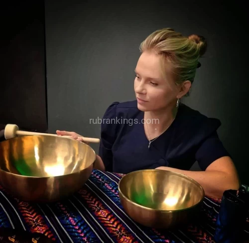 (281)536-1365 is Caucasianand offers nuru massages, asian massage, bodyrubs in Boston and available for both on rubrankings I'M A LICENSED MASSAGE THERAPIST TO MEN WHO WANT A PROFESSIONAL MASSAGE IN A RELAXED SETTING. I offer full body traditional and Tantric massage.VISIT ME IN MY PRIVATE STUDIO AND ALLOW ME TO GET THE KNOTS OUT AND FINALLY RELAX.  I PROVIDE AN ALTERNATIVE TO ASIAN SPAS, BODY RUBS OR TRADITIONAL MASSAGE CHAINS. I DO MASSAGE AND DO A BODY RUB. I AM LICENSED AND CERTIFIED. YOU WILL LEAVE STRESS FREE!!!!!!!MASSAGE RATES;60 MIN $200.0090 MIN $300.002hrs.     $400.00*TEXT FOR YOUR BOOKING*SERIOUS PEOPLE ONLY (Kindly be brief with your text, I will like to know how many minute you want and your Location.))))
