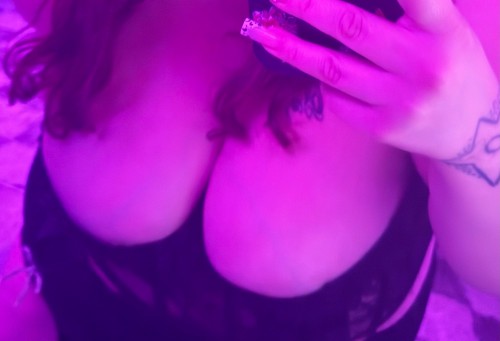 (858)416-5369 is Mixedand offers nuru massages, asian massage, bodyrubs in San diego and available for both on rubrankings My name is Heather I’m an independent massage girl / escort. Let me capture ur soul from ur  body and recycle it with good energy and vibes today.  Next I love to cuddle, touch, and intertwine our bodies together to get us on  our way to ecstasy.  This is a fantasy and I’m here to fulfill it.  Please don’t be shy, as I love a man that knows what he wants and makes it a  reality.  FULL SIZE BBW  (5'2 , weight 280lbs)  if u dont like big girls please dont contact me  TEXT: “SPECIALS” FOR A LIST OF MY LATEST DEALS!  Escort service  no rushing ! ✨  All sessions are VIP ✨  EXPLODE W/ ME TODAY  NO BARE OR UNSAFE PLAY EVER !!!  NO DATY  My price is very reasonable so tips are not mandatory but always appreciated  I am a very hard worker not lazy and appreciate all my clients  PLEASE MENTION RR when texting or calling me for best rates  

💗Incall
Private studio near the sports arena 💗
Sports Arena blvd and Camino del Rio w
  google those streets for an idea of my general location  Thank you and looking forward to meeting  

xoxo BBW HEATHER