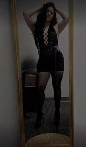 (281)651-8970 is Latinoand offers nuru massages, asian massage, bodyrubs in Houston and available for incall on rubrankings So excited to share how to relax and be in joy!

Private, Professional, licensed, and trained in multiple modalities to bring you to the heights of relaxation and wellness!

Warm & Personal care
Massage Modalities:
• Reflexology
• Active Release Therapy
• Swedish Massage

Call to schedule an Appointment 281-651-8970 
Monday–Sunday 
9:00 AM – 7:00 PM

Rate:
$160 (1hr) 

Onlyfans link 👇










