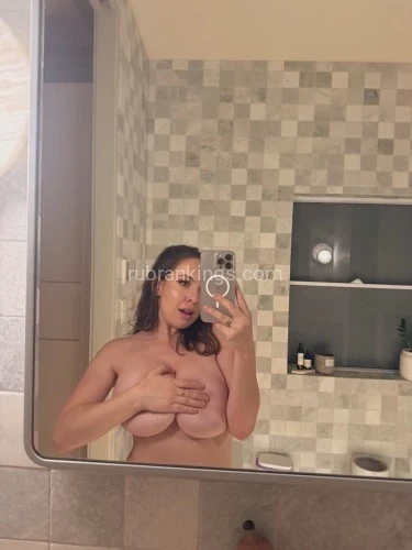 (207)489-2488 is otherand offers nuru massages, asian massage, bodyrubs in Bondurant and available for both on rubrankings Hello, I'm Vicky arian!!  Do you like a sweet lady? Well look no further.
I'm here to rejunivate your body. You will leave relaxed and unstressed. I offer a quiet and sensual environment with a real massage by real massage therapist. 
I offer 
30 min/60 min/90 min/180mins

Including

NURU
Deep Tissue
Sports Therapeutic massage
Sensual massage
Prostate massage
Hot stone massage

Mon-fri :6am- 9pm
Sat-sun: Available Anytime
To schedule please Text a brief including your name, time, and type of the service you want
No cops ?‍♀️ ❌

telegram : ‪@vickyarai6

Signal :+16097450483