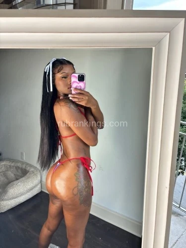 (945)407-7448 is otherand offers nuru massages, asian massage, bodyrubs in Detroit and available for both on rubrankings Hi, I'm Tiffany, a friendly and attentive massage therapist offering a tranquil, relaxing massage experience designed to melt away stress and tension. Your comfort, privacy, and relaxation are
always my top priorities.
I provide a calming, welcoming atmosphere where you can truly unwind and enjoy personalized care.