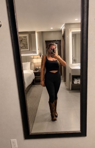 (609)928-4670 is Latinoand offers nuru massages, asian massage, bodyrubs in San diego and available for incall on rubrankings * Real pics ☺️🔥

Hi there! I’m Victoria, a latina massage therapist with a feminine, modern, and captivating touch. My goal is to create an experience where you can fully relax, let go of stress, and enjoy a moment dedicated entirely to your well-being. With warmth, attention, and care, I’ll make sure you feel appreciated, comfortable, and deeply relaxed. Sometimes the most valuable gift you can give yourself is time to unwind and be taken care of. ✨

* No FS

Text me for more info (609)928-4670

Open for girls too :)

$130 15 min (Qv) no sex
$180 30min
$200 45min
$220 1hour