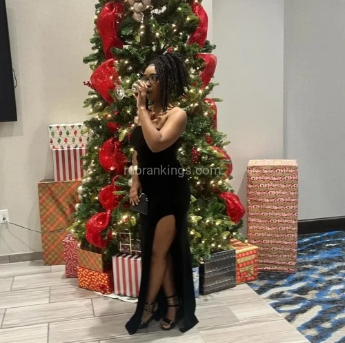 (210)895-2428 is Blackand offers nuru massages, asian massage, bodyrubs in San antonio and available for both on rubrankings Hi! My name is Victoria, I provide bodywork with precision, intention, and discretion. Each session is designed to meet your needs while maintaining clear boundaries. All new clients are screened, and time is reserved for those who are serious, respectful, and committed to quality.

Rates : 30min / $150
            1 Hour / $ 250

