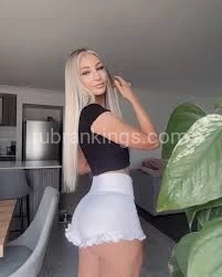 (786)480-2601 is Caucasianand offers nuru massages, asian massage, bodyrubs in Chicago and available for both on rubrankings Hello ..My name is Alexis - I am a fit, attractive and open-minded MILF offering an unforgettable sensual massage experience .. I host at upscale hotel in River North and travel to upscale hotels and condos in downtown .. Text last name and desired session time to 786-480-2601 - I look forward to hearing from you ..xo xo ...Alexis