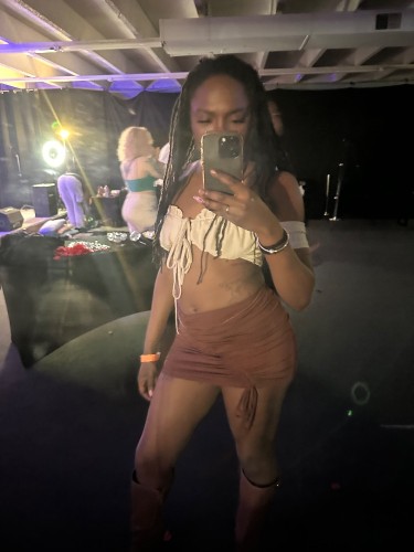 (615)623-5774 is Mixedand offers nuru massages, asian massage, bodyrubs in Nashville and available for both on rubrankings Come experience bliss with Mimi’s Magical Hands! Catering to upscale gentleman only!! *HYGIENE IS A MUST!!! 

Sensual Deep Tissue Body Rubs 
$140 for HH 
$200 for Hr 

Nuru/B2B Full Body Rubs 
$200 for HH 
$300 for Hr

****4HANDS AVAILABLE*****

No explicit texts or phones. You will be blocked and won’t receive any future services! 

Add-ons
Prostate play 
Feet fetish 