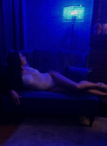 (347)255-4665 is Caucasianand offers nuru massages, asian massage, bodyrubs in New york city nyc and available for incall on rubrankings All real .. Yes, I know hard to believe... but dreams come true sometimes!!!  long, dark hair, gorgeous brown eyes stunning all natural beauty fit curvy sexy  !!!


I am a sweet,  down to earth.… I am 55 all natural 34B no tattoos!!! …Oh Yeah.... I am looking to explore your desires and fantasies. I am a complete  creative and highly passionate individual, I am sure that our connections will be irresistible as well as unforgettable.


I enjoy sensual body rub, fantasy play, dominant play, body to body  and making you feel good :)  NOOOO FS dont ask I will not respond to those messages. 

For certain types of fetishes or activities, please inquire on what you are looking for! 


All real picture all real !!!


**Donation 1/2 200
                1hr  280


 You can contact me on or text for your appt 347-255-4665



I look forward to connecting with you! 

XO
Leah 


 Website: https://www.midtownangelsbodyrub.com