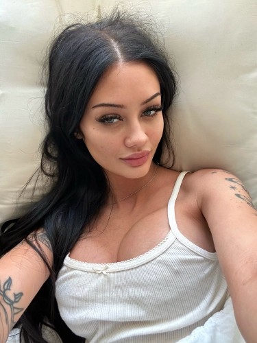 (901)553-6143 is Mixedand offers nuru massages, asian massage, bodyrubs in Chicago and available for both on rubrankings Come enjoy the ultimate juicy experience. 💦😻 I’m here to make sure you’re completely satisfied from start to finish. 😘  Incall / outcall /Car Date Come let me make you drown in my wetness🤤. I’m Good at what I do. Best with happy ending and giving top notch & deep tissue massage. I flow with the vibes 😉 😘 Available Now 🚗  💎 Freaky & Discreet services 💎  Ask about my greek special 🍑  Deep warm throat and tight pussy for your dick 🍆  💋 100% Real Pics / Videos  💋 AA Friendly 🧔🏾‍♂️ 💋 Greek Friendly  ❌ No law enforcement or games
 WhatsApp ; (901) 553 - 6143
Signal ; mady_linaa1.71 