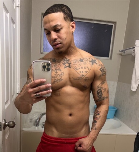 (432)847-2189 is Blackand offers nuru massages, asian massage, bodyrubs in Houston and available for both on rubrankings Hey there it’s Magnificent I’m here to please so if  you’re looking for peaceful relaxation with a nice soothing massage then book with me. Professional Vagina shaver as well. Ladies let me ease your mind and make your wildest fantasies come true. Full fill your every need with me. I have the mature skills of a pornstar to please a woman when it comes to desires. My time is not free but very worth it. Text me 432-847-2189 if you’re looking for a good time!! Subscribe to my Onlyfans.com/kingmallymalSnapchat: mal2playa