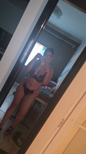 (949)992-4201 is Latinoand offers nuru massages, asian massage, bodyrubs in San diego and available for incall on rubrankings Esmeralda WILD

Hey y’all . This is Esmeralda I'm everything you are looking for ?❣. i don’t 
just provide a random service. I offer quality massage 
I’ll provide you an unforgettable experience?✨✨. I like me a gentleman and 
also hygienic I’m always dolled up to attract my clients. Please be respectful 
and polite. 
SHOWER available ????, good hygiene is necessary 
??Co 
?190 hr massage 
?160 hhr. 
Shower available.
         

